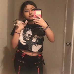 Meet your Posher, Fatima